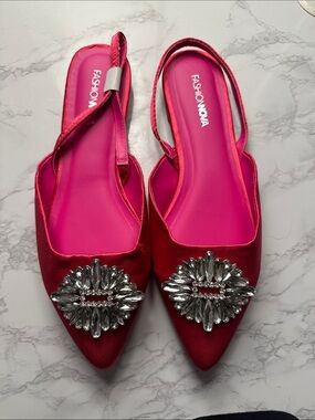 Fashion Nova Fuchsia Embellished Pointed Slingback Flats
